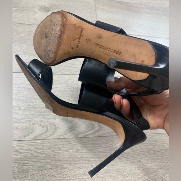 Manolo Blahnik Black Leather Slingback Sandals - Picture 10 of 14